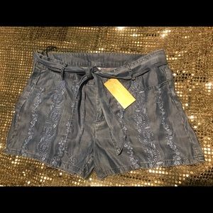 Francesca Embroidered Shorts